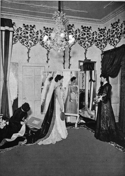 Shopping in London: Court Dressmakers