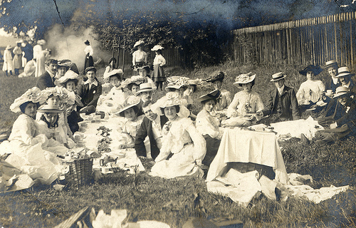 Edwardian picnic