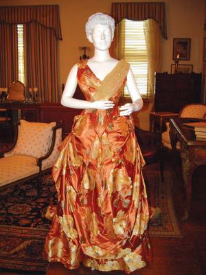 newport gown