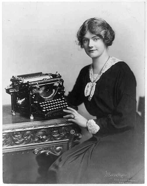 Edwardian typist